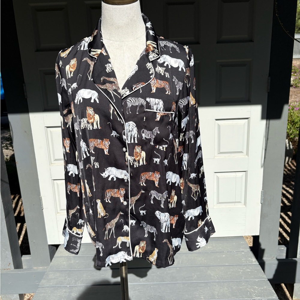 Banana Republic Animal Safari Black Print Satin Pajama Button-Up Top